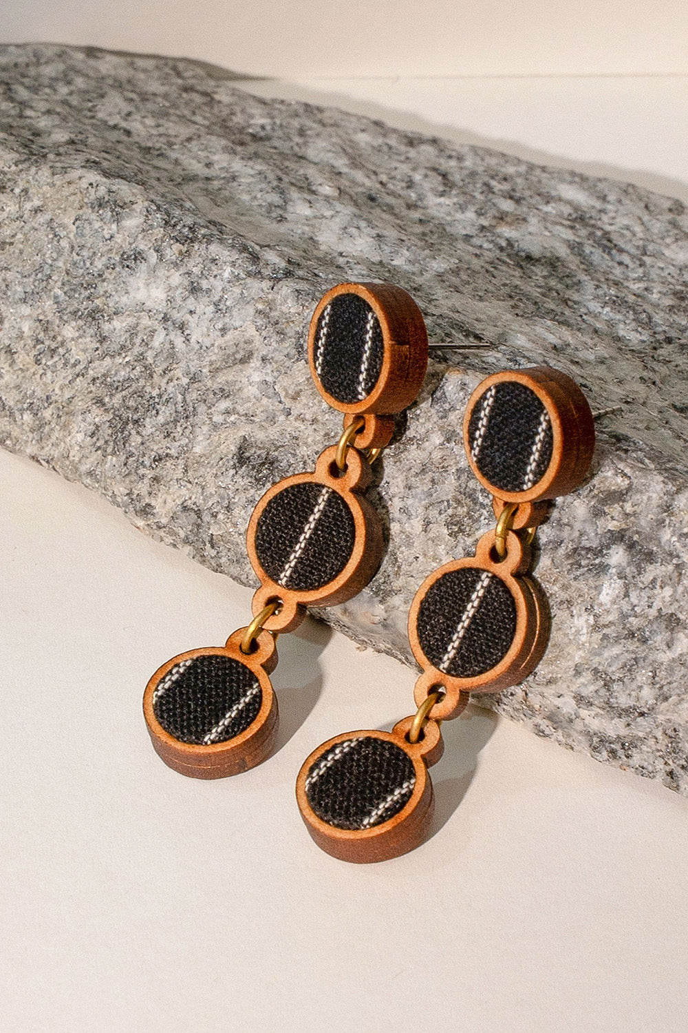 Abira | Chindi Fabric & Wood Earrings | Noir