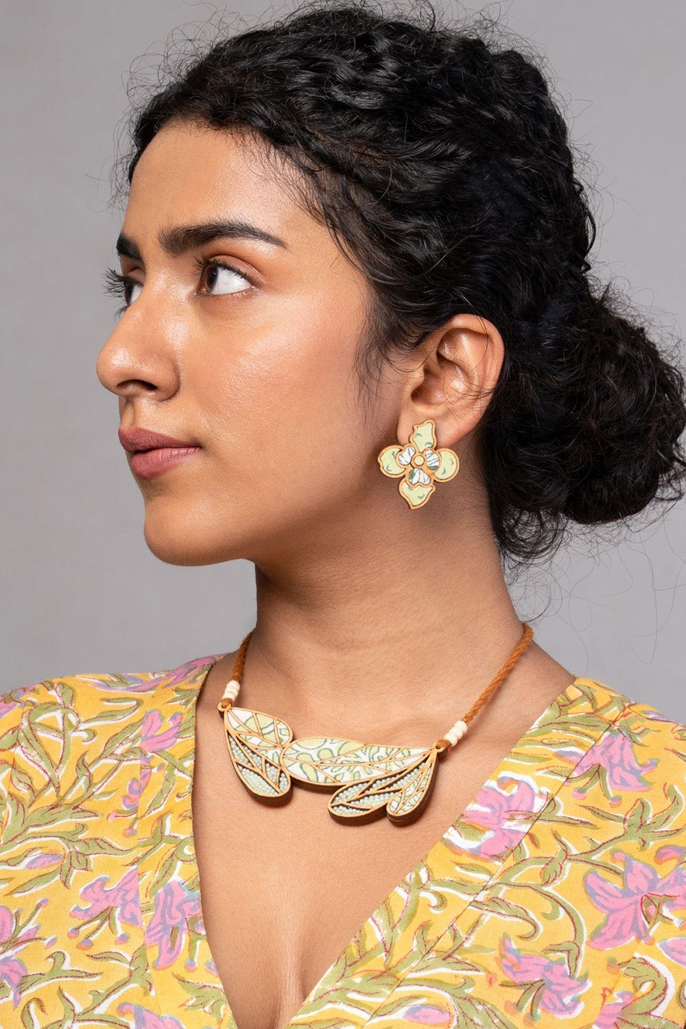 Abira | Chindi Fabric & Wood Earrings | Green