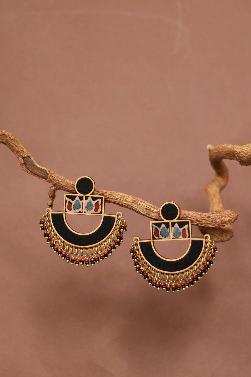 Abira | Chindi Fabric & Wood Earrings | Noir