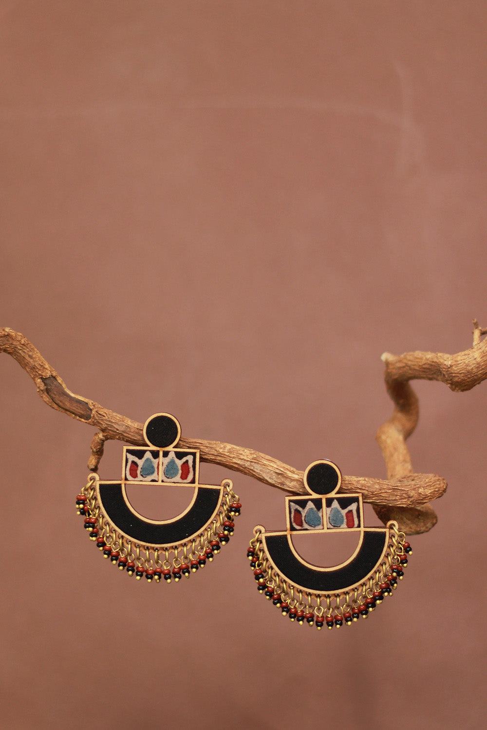 Abira | Chindi Fabric & Wood Earrings | Noir