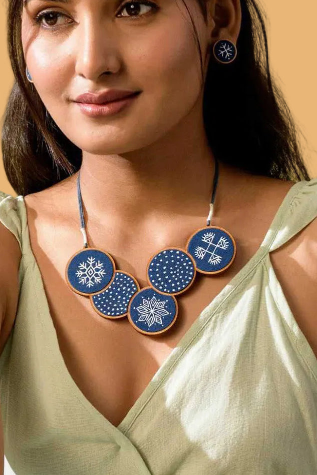 Abira | Chindi Fabric & Wood Necklace | Indigo
