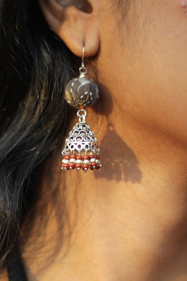 Nakhre | Potli Jhumka | Grey