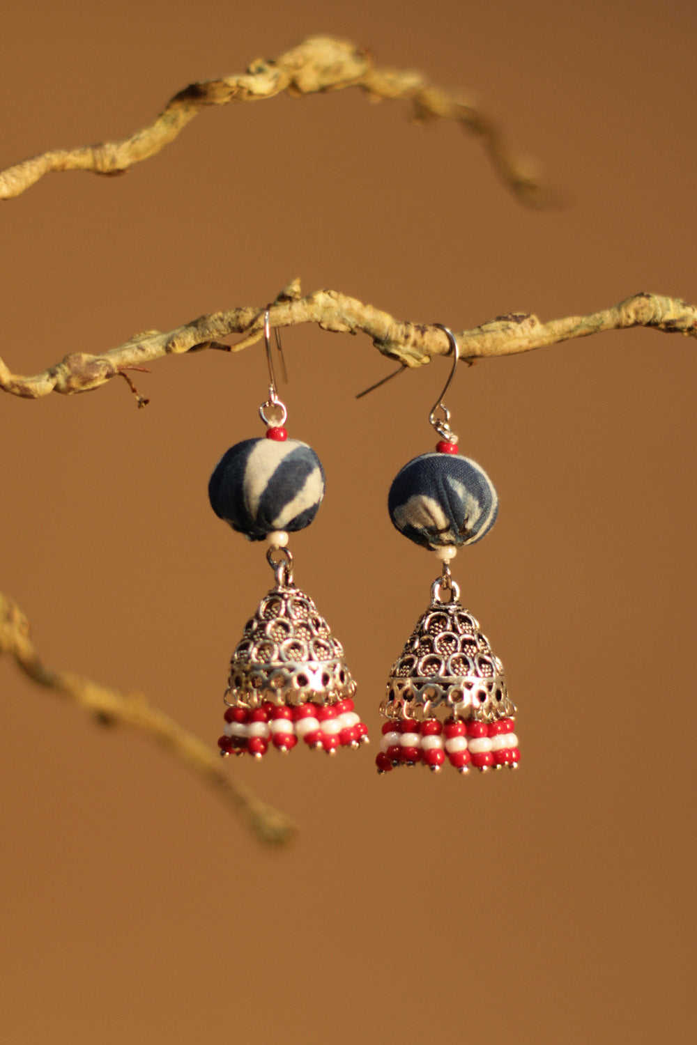 Nakhre | Potli Jhumka | Red & White
