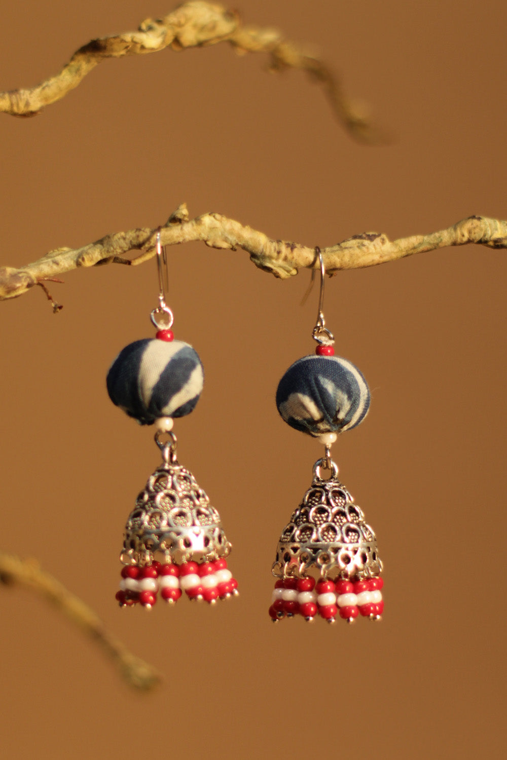 Nakhre | Potli Jhumka | Red & White