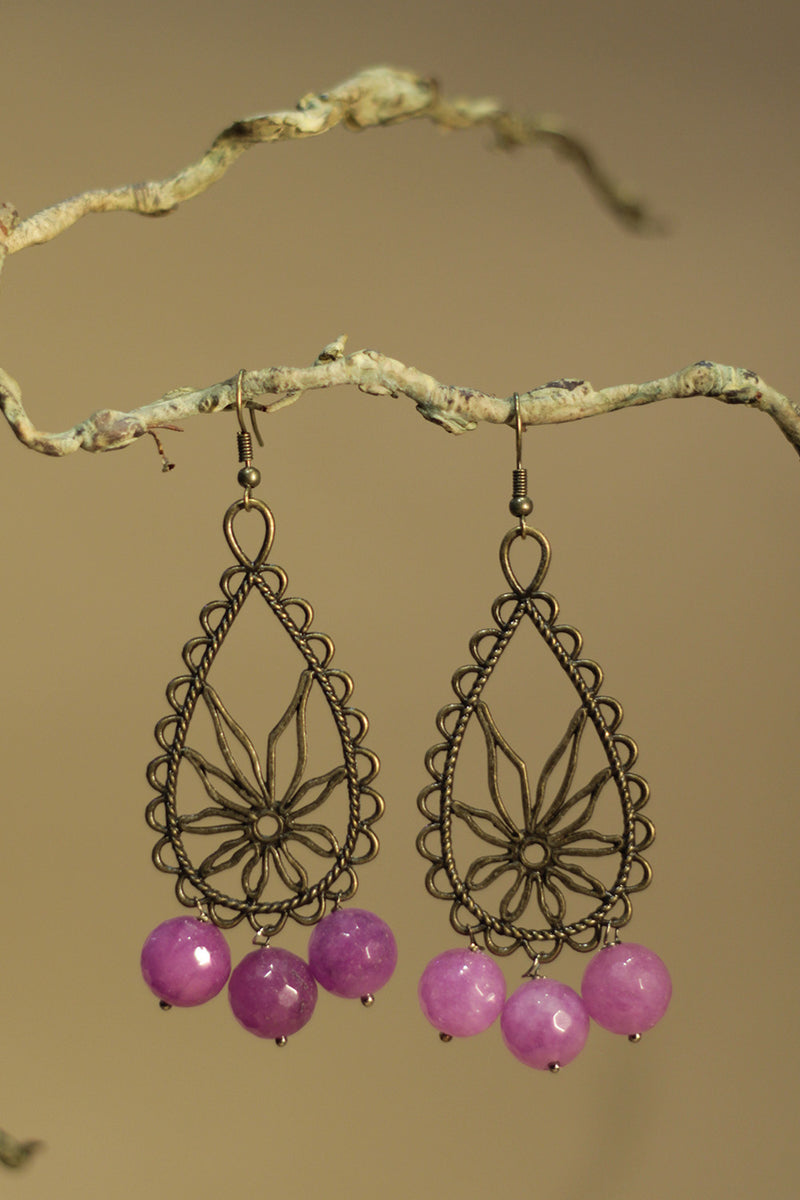 Parijat | Earrings | Mauve agates