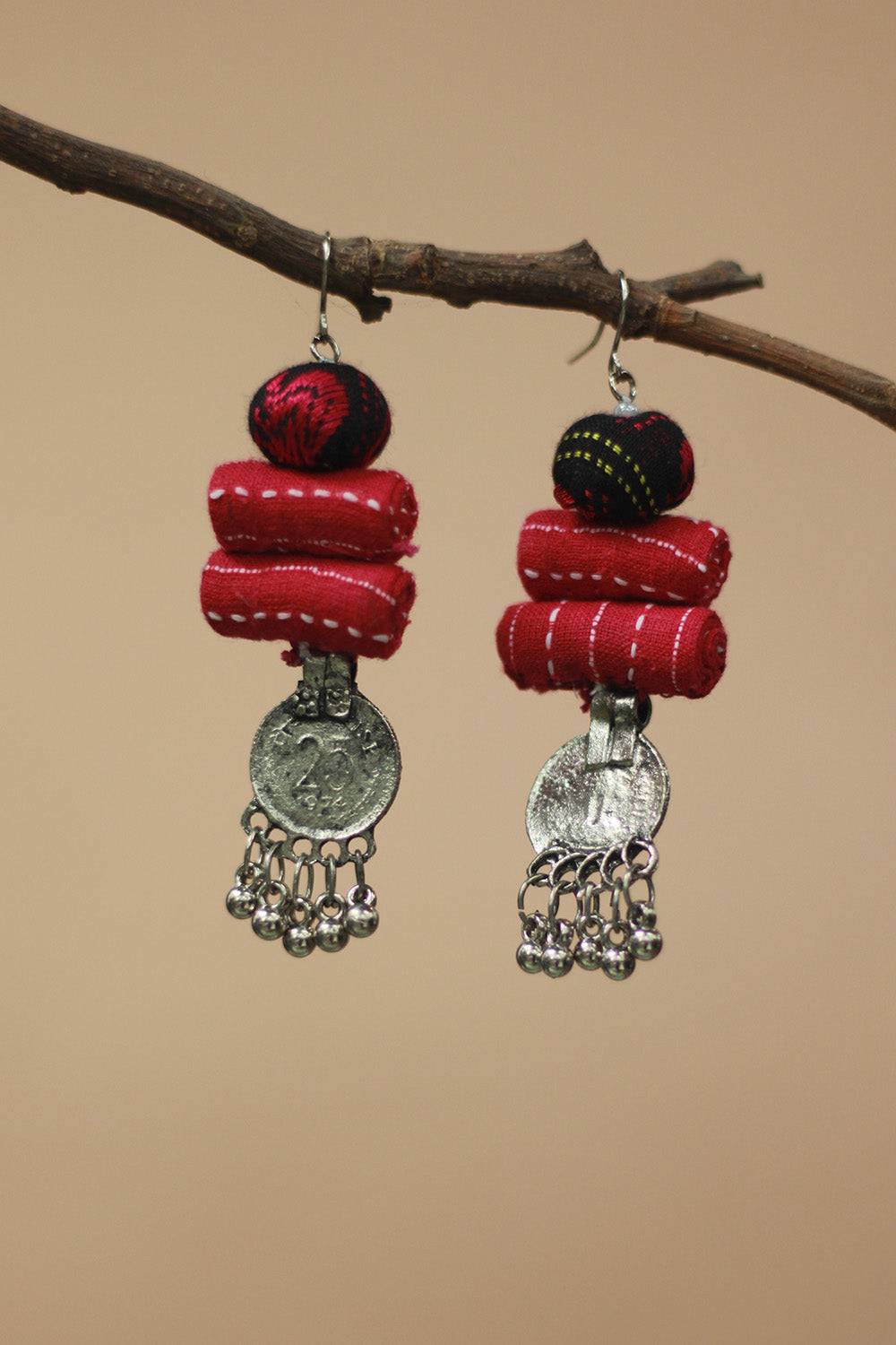 Nakhre | Chindi Coin Earring | Noir & Pink