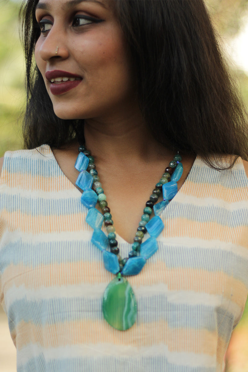 Necklace | Green & Turquoise Flat Agates