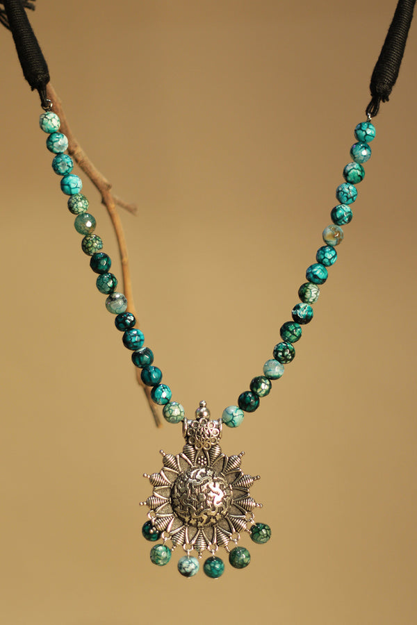 Necklace |Turquoise Agate beads with metal pendant