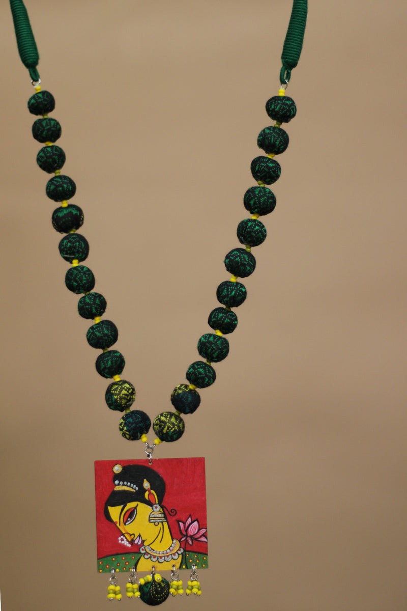 Rangili | Chindi beads necklace |  Red Handpainted Pendant