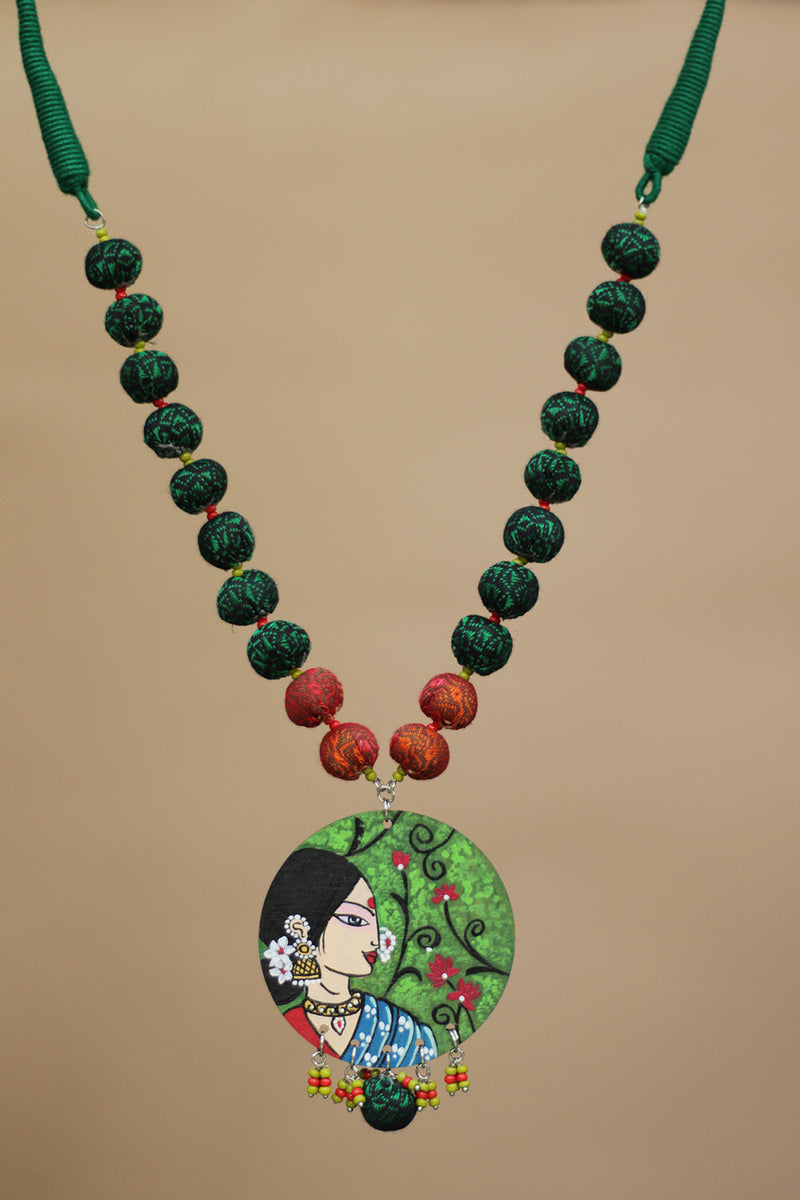 Rangili | Chindi beads necklace | Green Handpainted Pendant