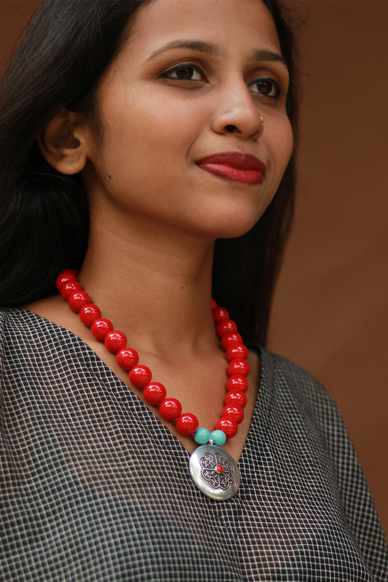 Necklace | Red Beads with Metal Pendant