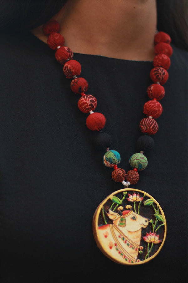 Rangili | Chindi Beads Necklace | Hand-block Pendant