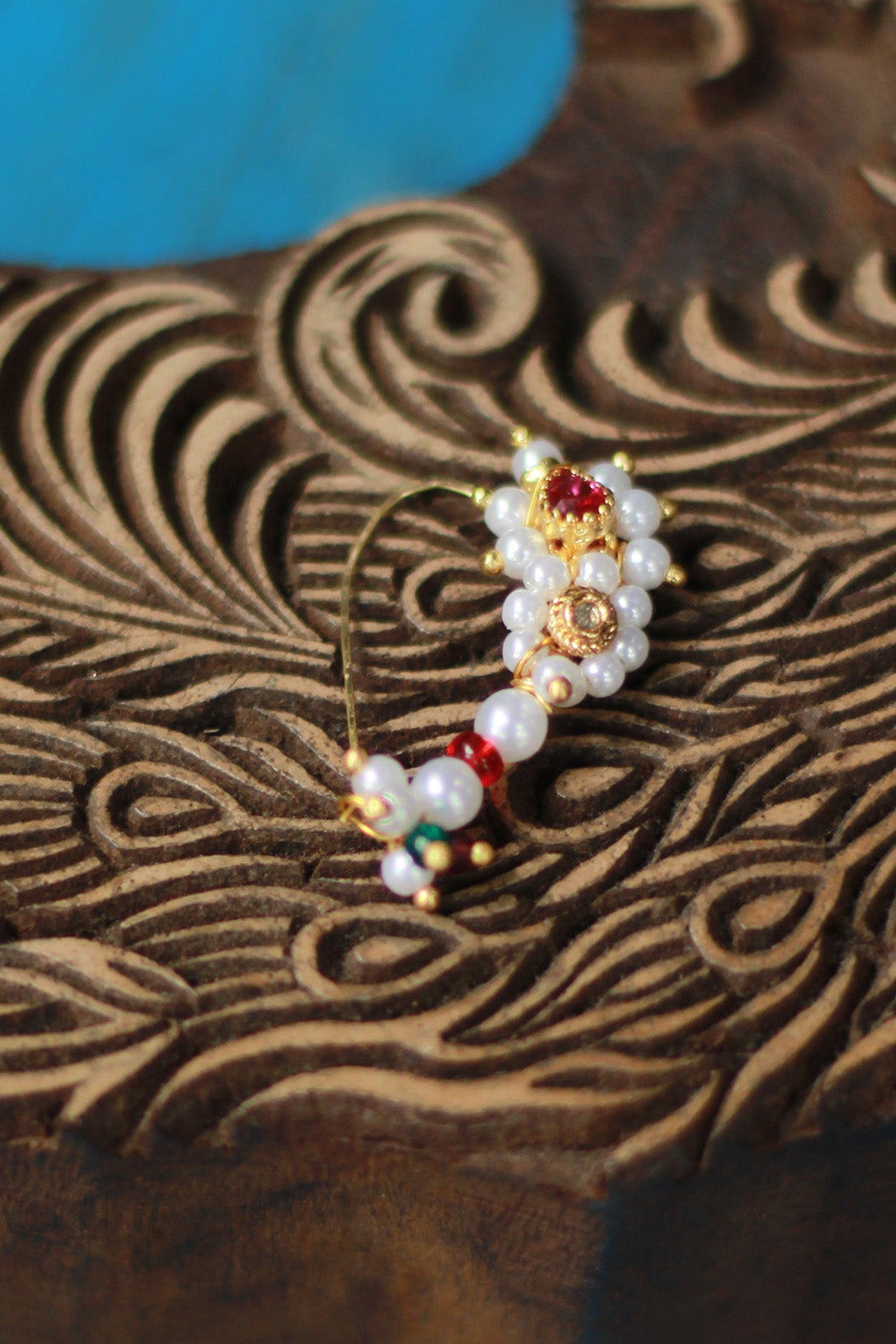 Nath | 18 Carat Gold Wire