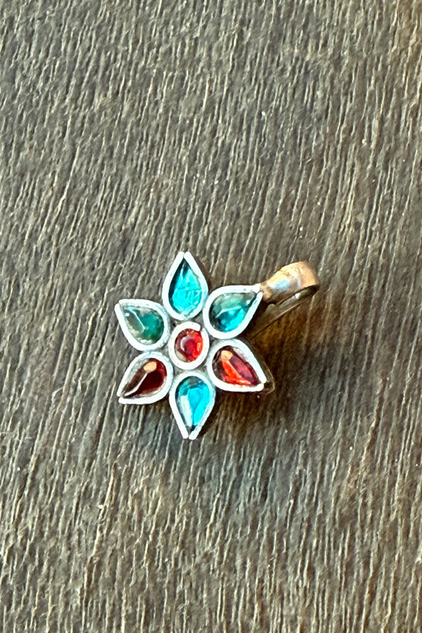 Silver Nosepin