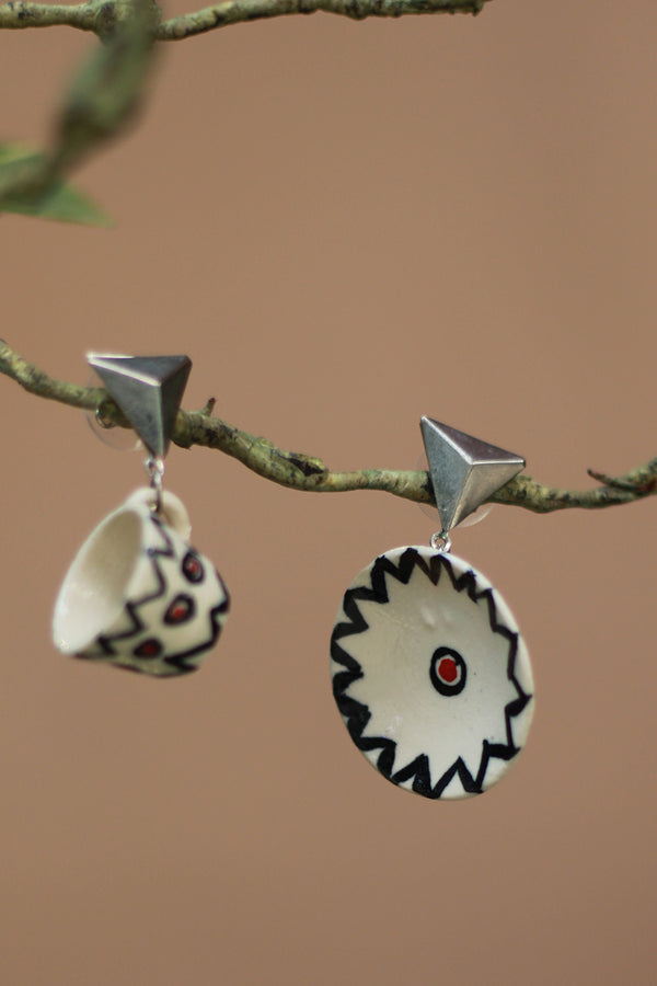 Sadhvi | Cup & Saucer Earrings | Noir Zig Zag