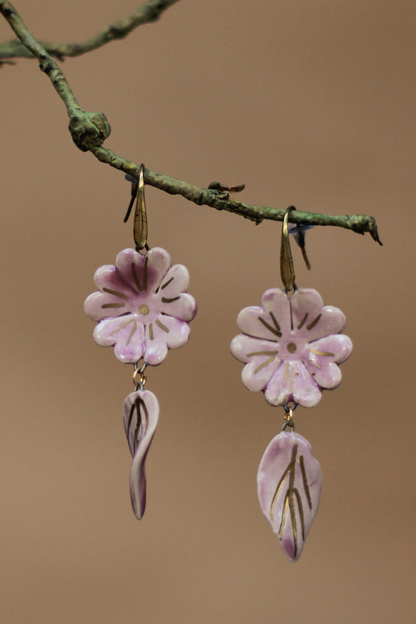 Sadhvi | Ceramic  Flower & Leaf Earrings | Mauve