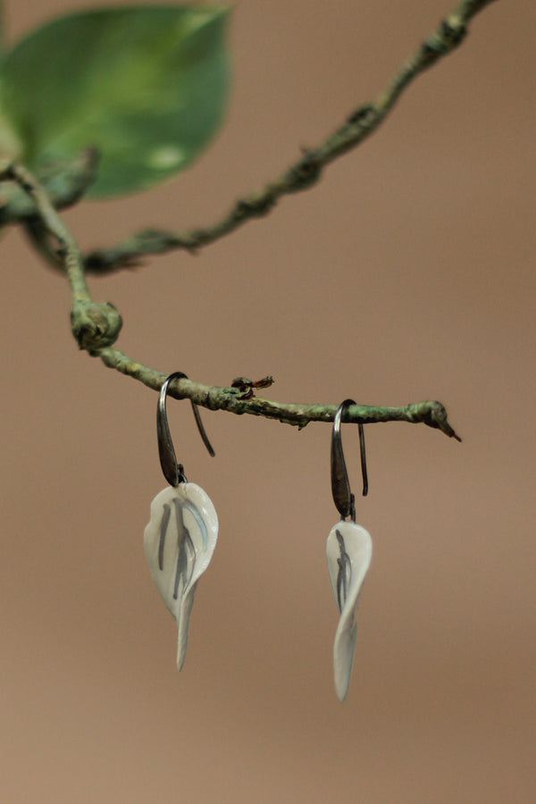 Sadhvi | Ceramic  Leaf Earrings | Ivory