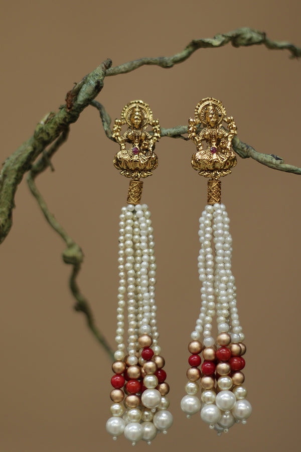 Saanvi | Kundan Earrings | White & Red