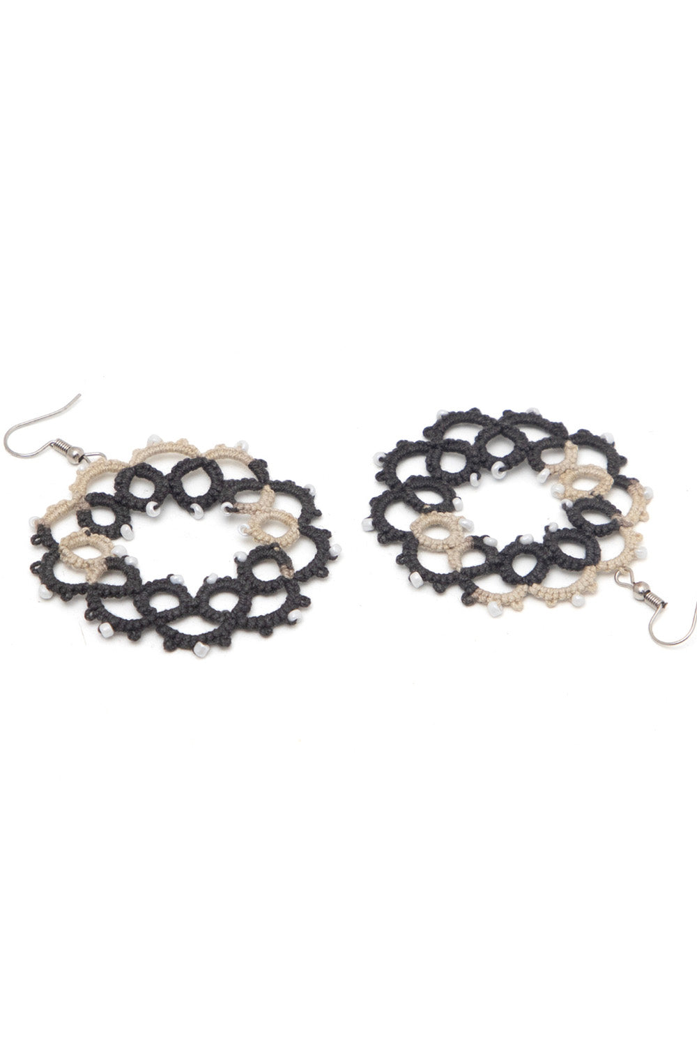 Knots to Node | Ivory Noir Earrings