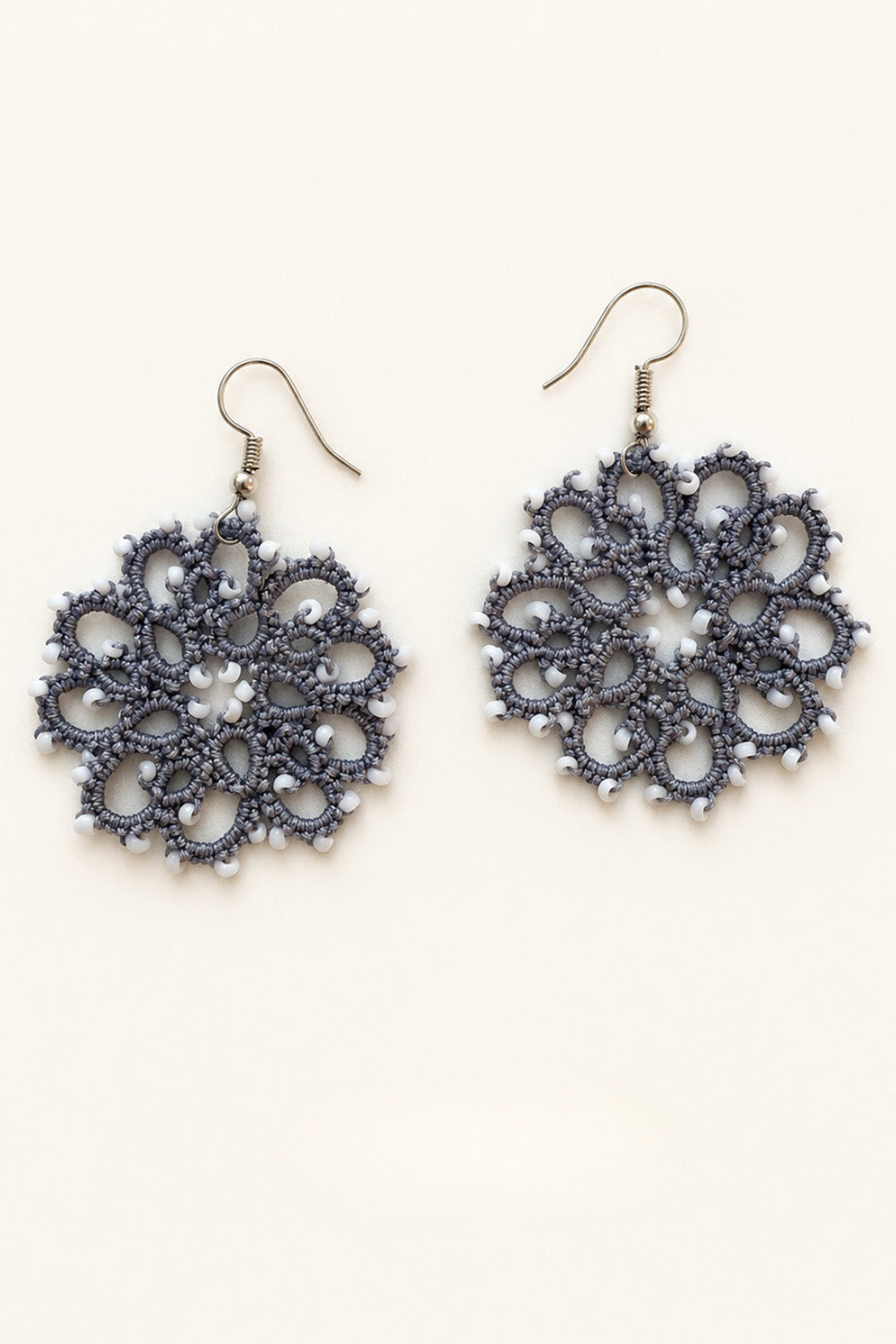 Knots to Node | Smoky Halo Earrings