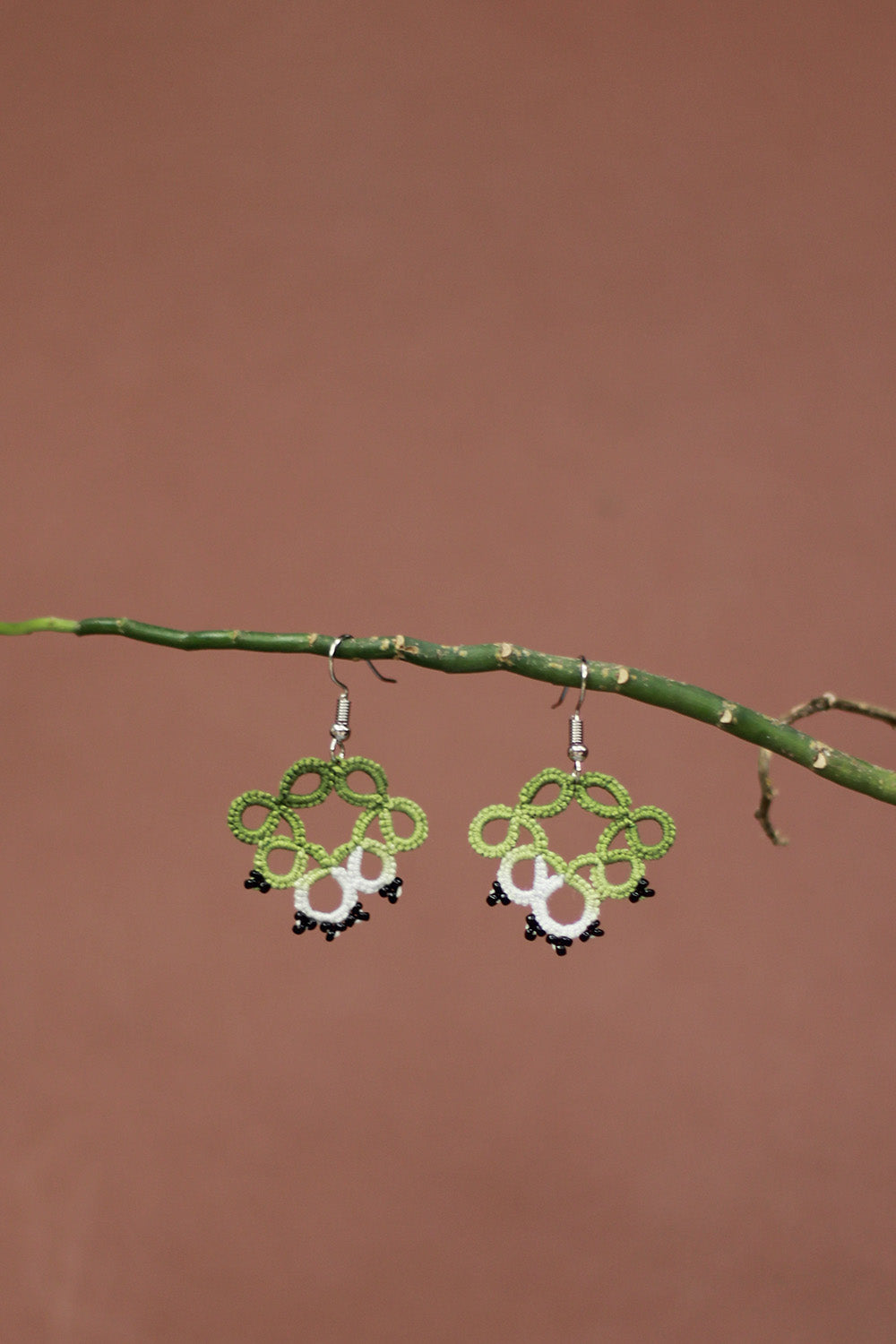 Knots to Node | Olive Meadow Earrings