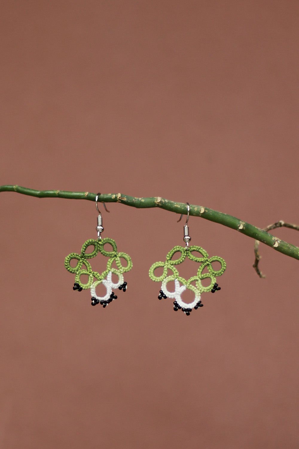 Knots to Node | Olive Meadow Earrings