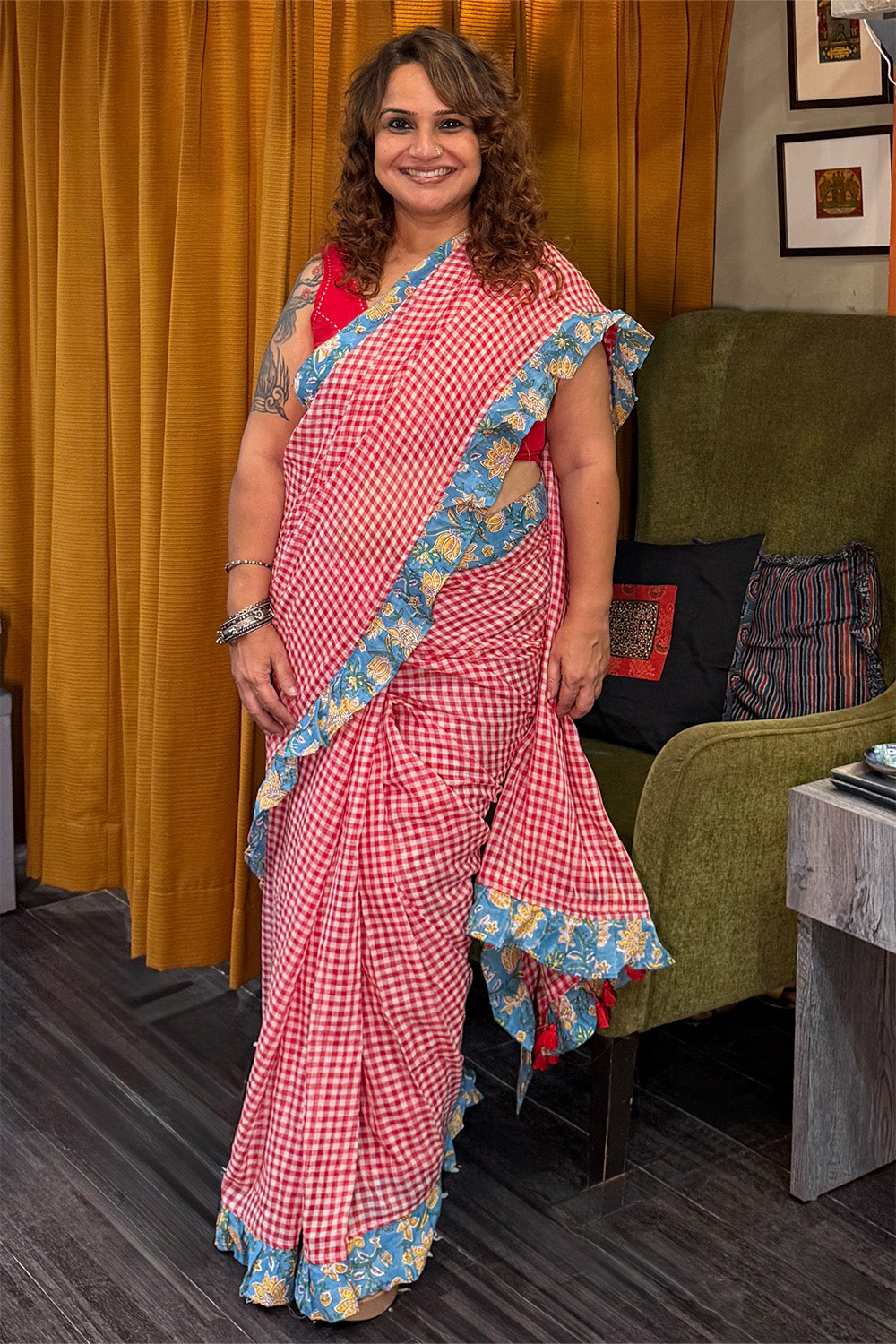 Hulchul |  Frill Saree | White & Red Checks With Sanganeri