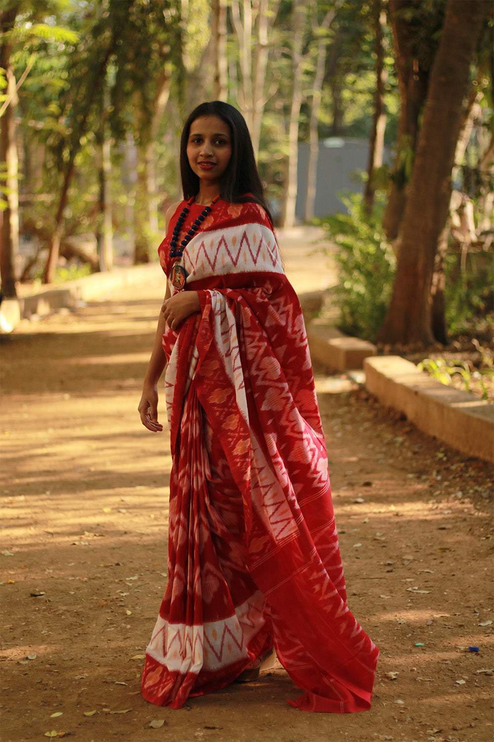 Handloom Cotton Saree | Ikkat | White & Pink