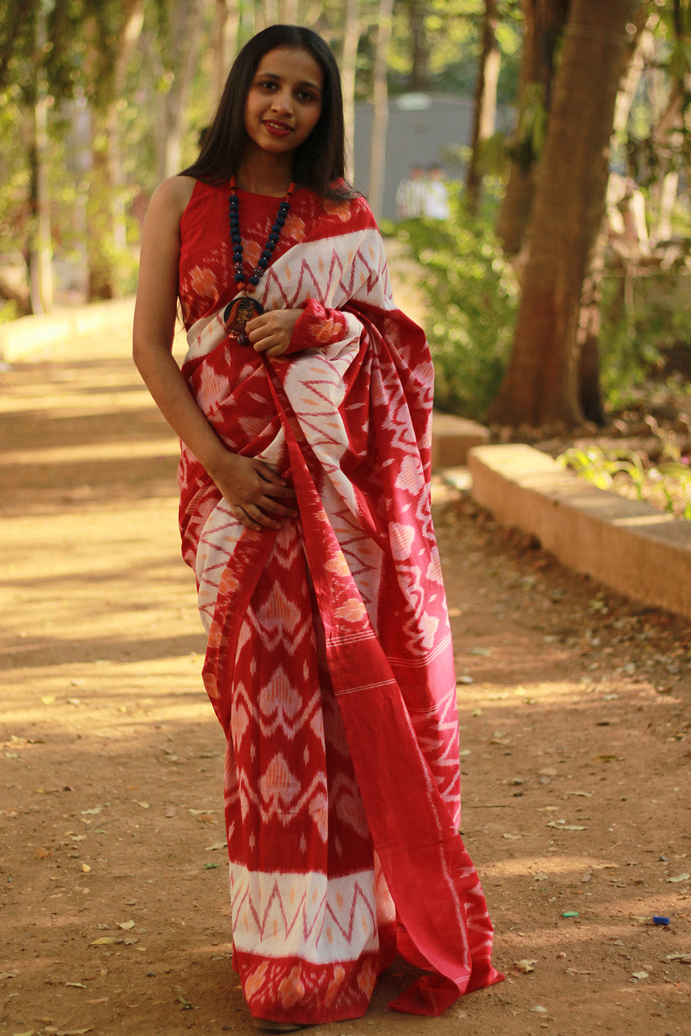 Handloom Cotton Saree | Ikkat | White & Pink