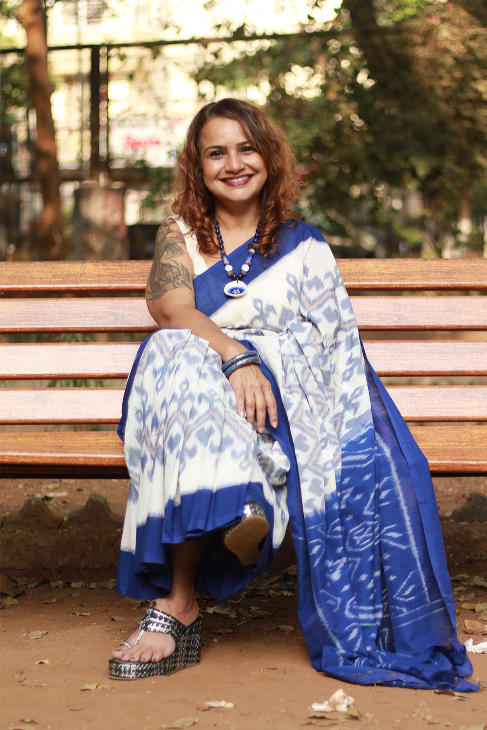 Handloom Cotton Saree | Ikkat | White & Blue