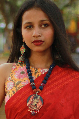 Rangili | Chindi beads necklace | Blue Handpainted Pendant