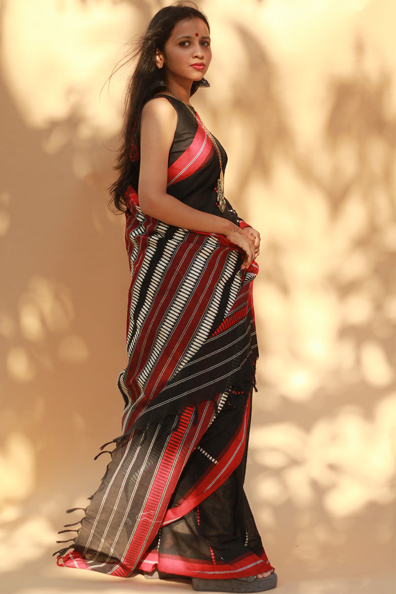 Handloom Cotton Saree | Begumpuri | Noir with Rouge