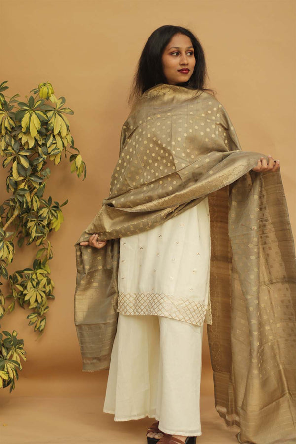 Banarasi Booti Silk Dupatta - Gold