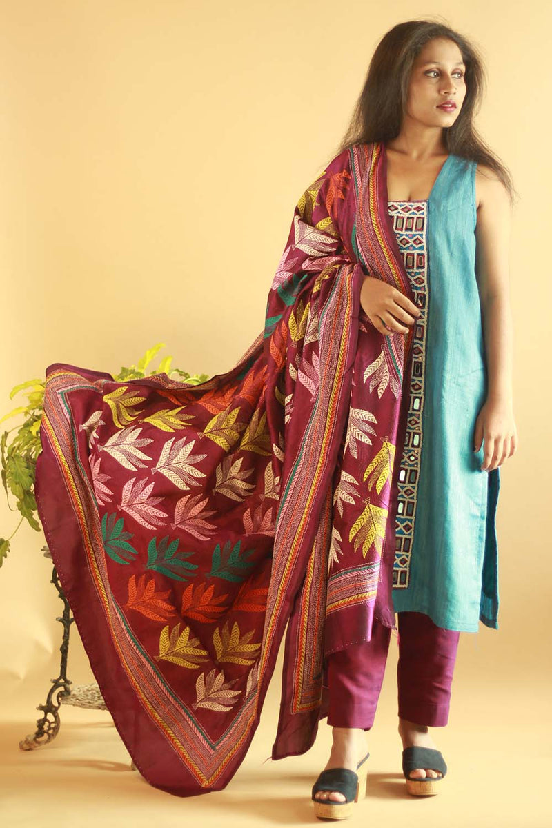 Kantha Silk Dupatta Aubergine