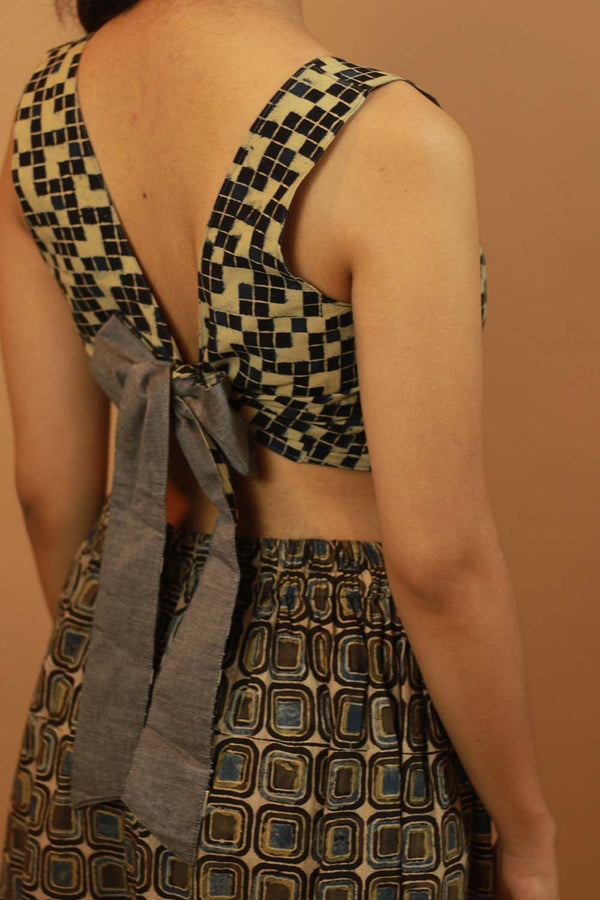 Reversible Blouse in Geometric Ajrakh & Solid Gray