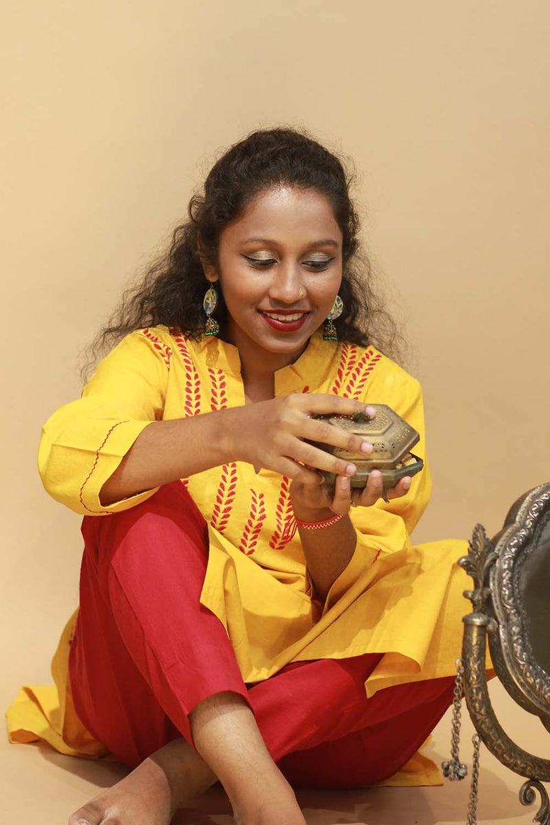 Amala | Slim Pants | Rouge