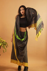 Patteda Anchu Saree in Noir with Lime Ganga-Jamuna