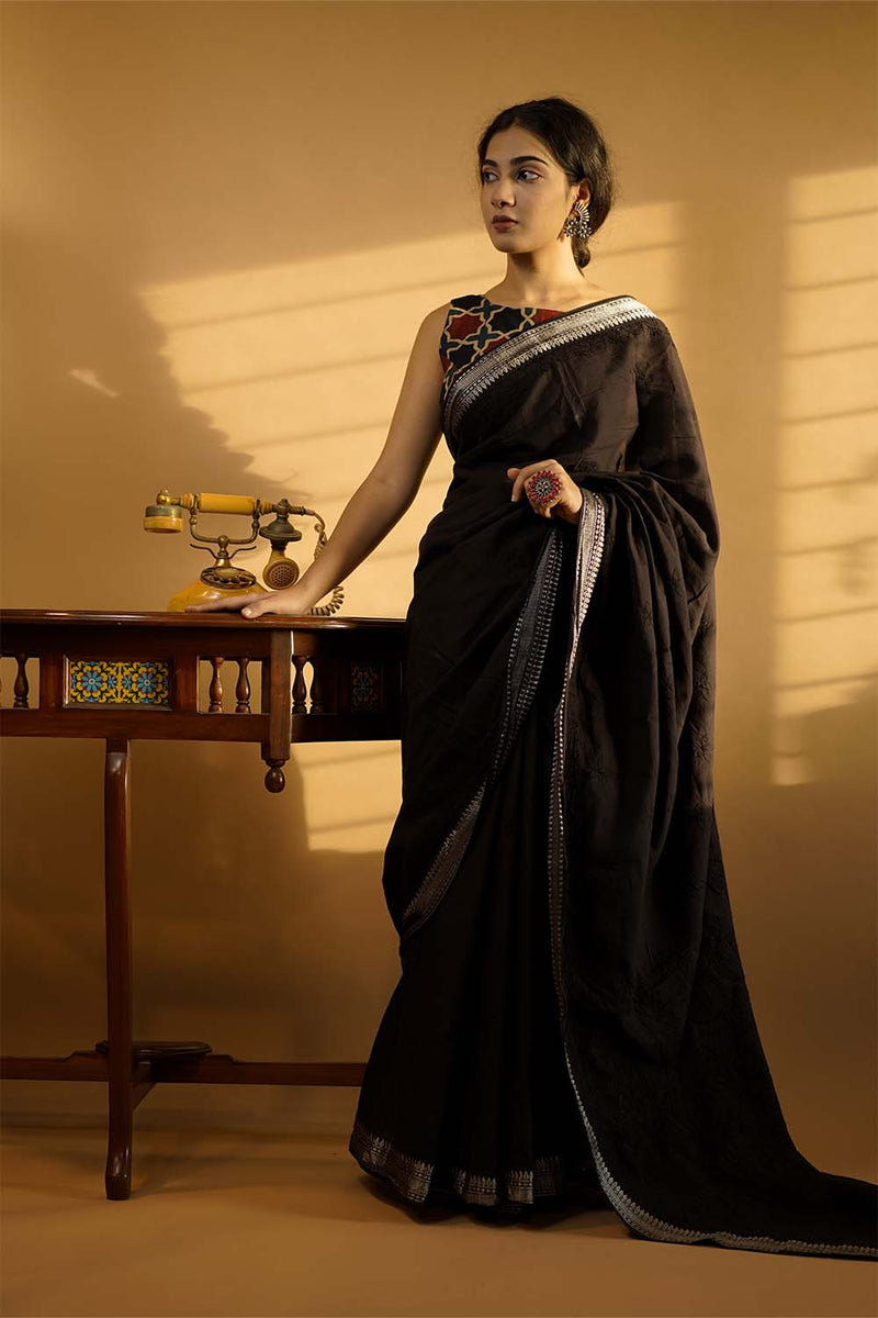 Chikankari Saree in Noir Mal