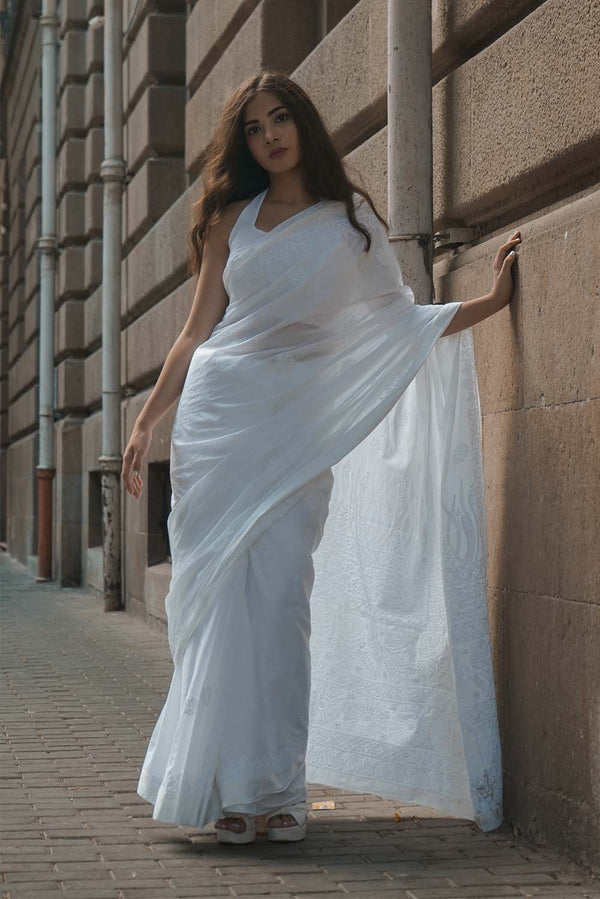 Chikankari Saree in Blanc Mal