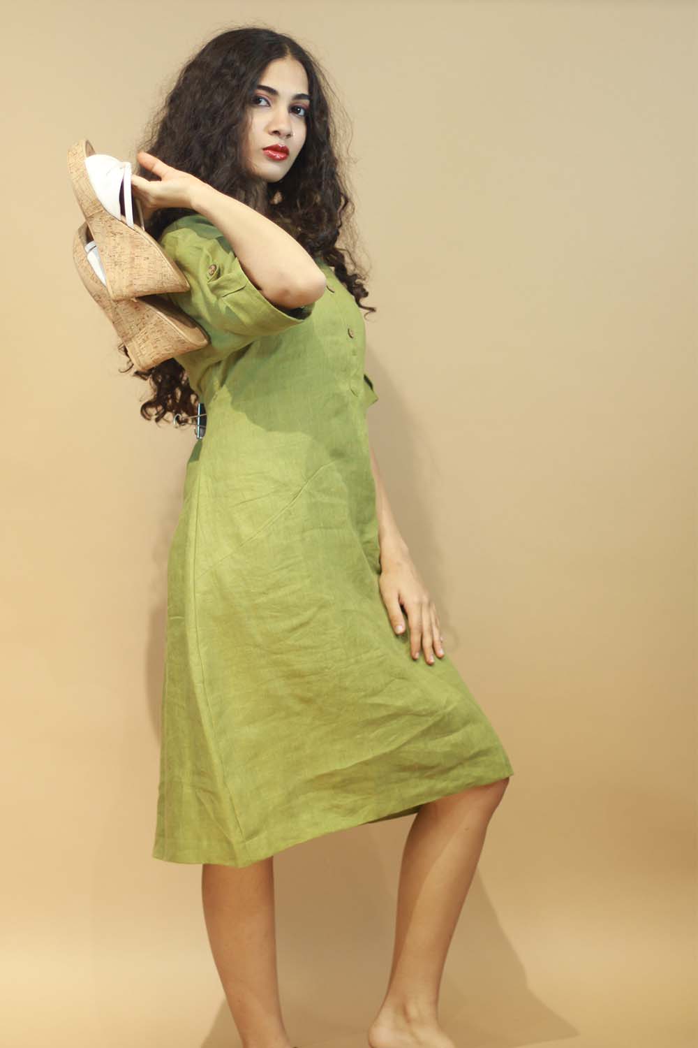 Collared Dress in Olive Linen